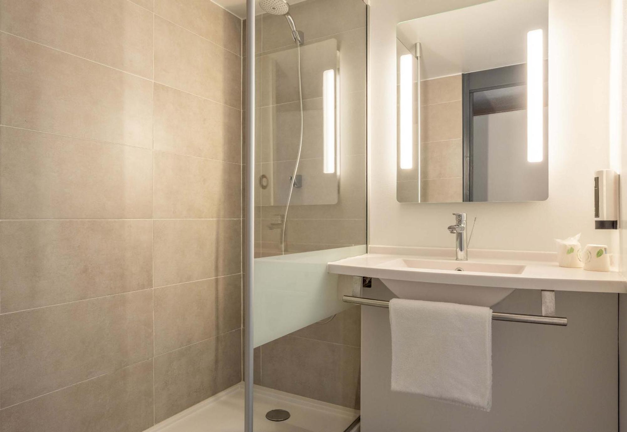 Ibis Budget Valenciennes Hotel 4*