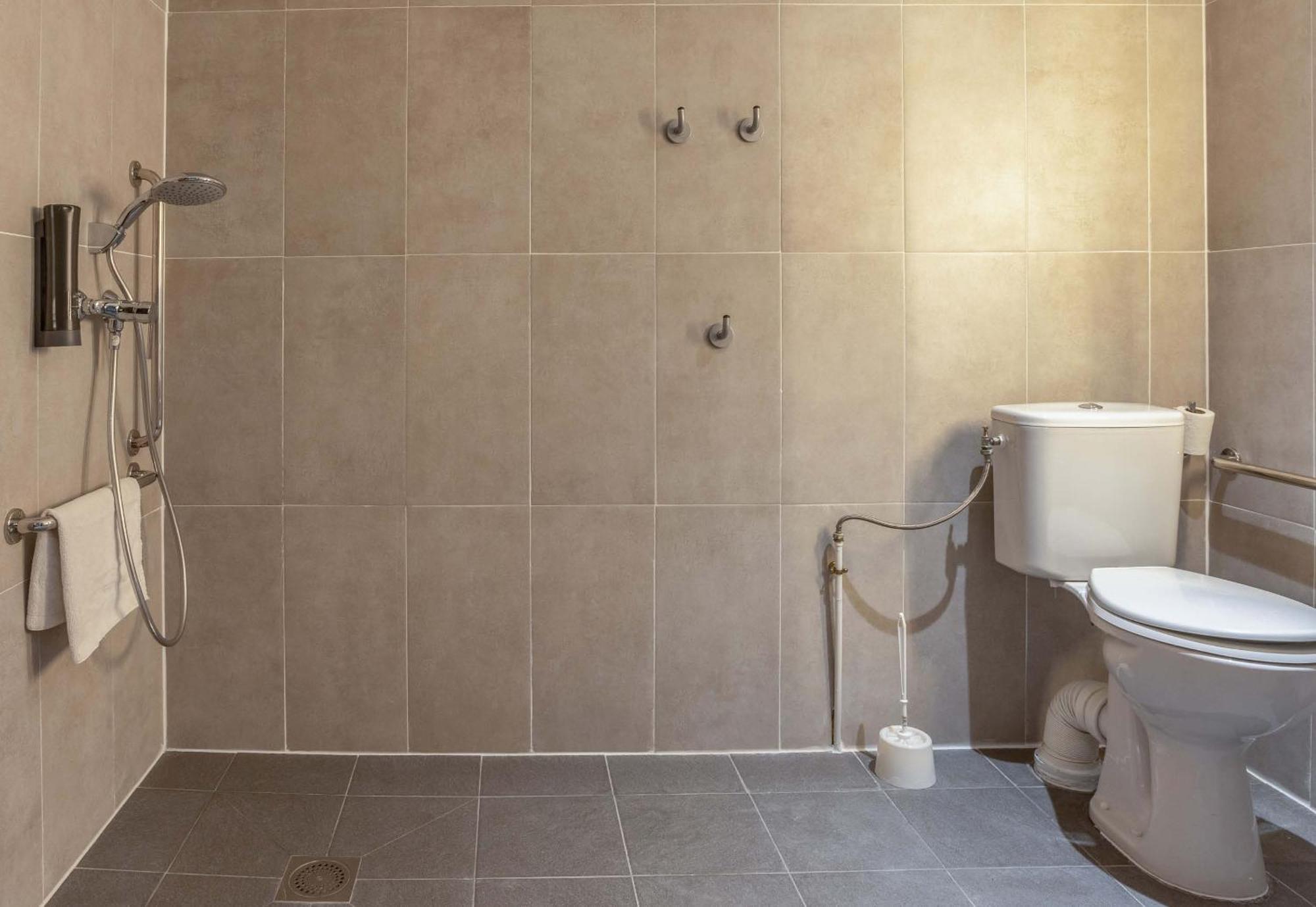 Ibis Budget Valenciennes Hotel 4*